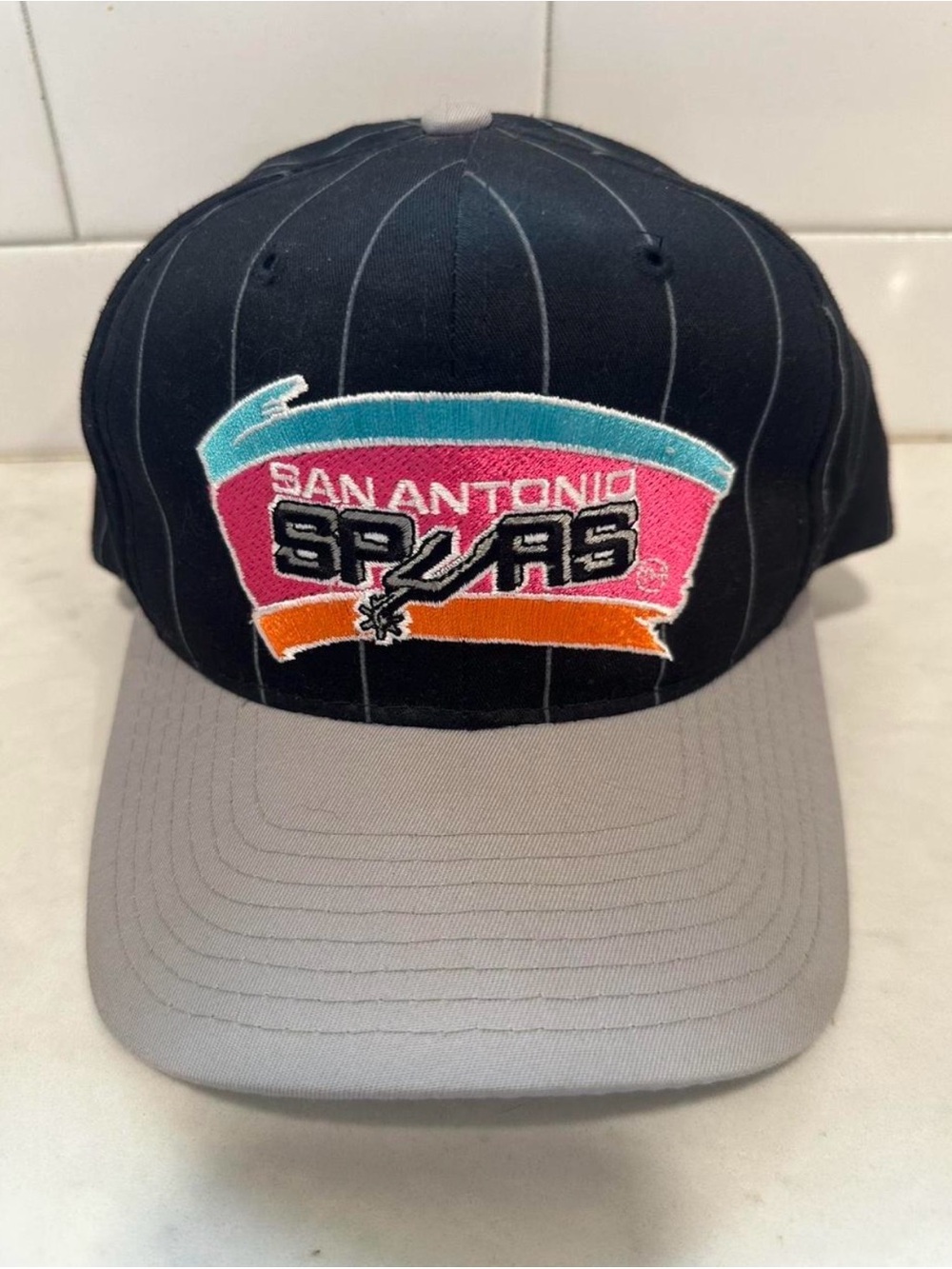 NBA Spurs Vintage Black Pinstripe Cap 90s